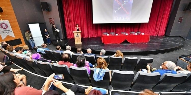 'Aleviler: Din, Beden, Cinsiyet; Neşeden Kedere' sempozyumu başladı