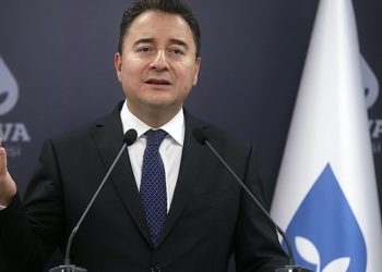 Ali Babacan: Satacak döviz bırakmayınca, sıkıştılar