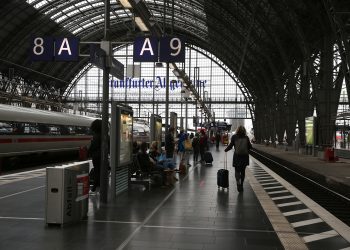 Almanya 1 Haziran’ı bekliyor: Tüm ülkede geçerli 9 euroluk bilet, ucuz benzin, yabancılara kolay ehliyet…