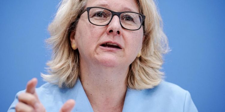 Almanya Kalkınma Bakanı Svenja Schulze: Putin açlığı silah olarak kullanıyor