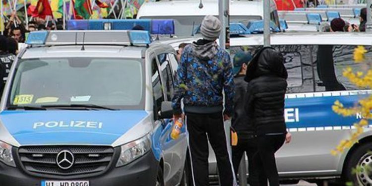 Almanya PKK yasağının kaldırılması talebini reddetti