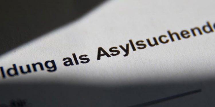 Almanya'da Kürtlerin iltica başvurularına ret