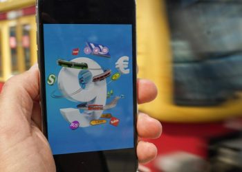 Almanya'da aylık 9 Euro'ya toplu taşıma bileti satışta