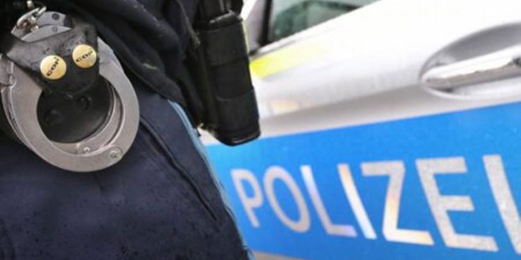 Almanya'da bir kişi PKK yöneticisi olduğu iddiasıyla tutuklandı