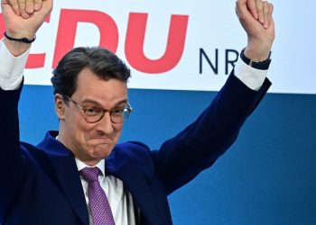 Almanya'nın en kalabalık eyaletinde seçim: CDU'da zafer, SPD'de hüzün