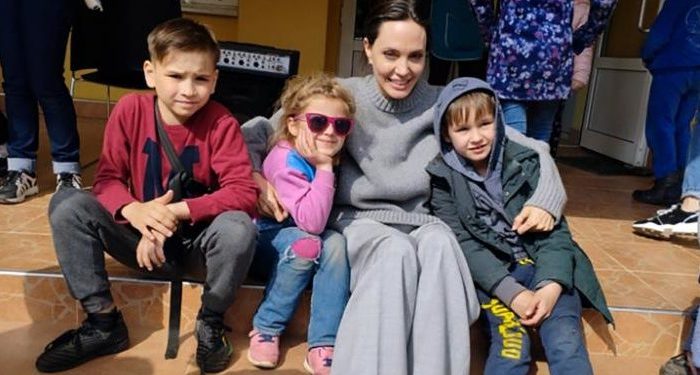 Angelina Jolie, Ukrayna’yı ziyaret etti