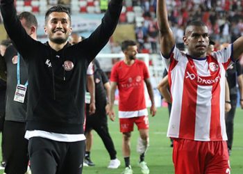 Antalyaspor yenilmezlik serisiyle Avrupa'da ilk 3'te