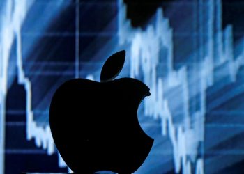 Apple, Dünyanın en değerli şirketi ünvanını kaybetti