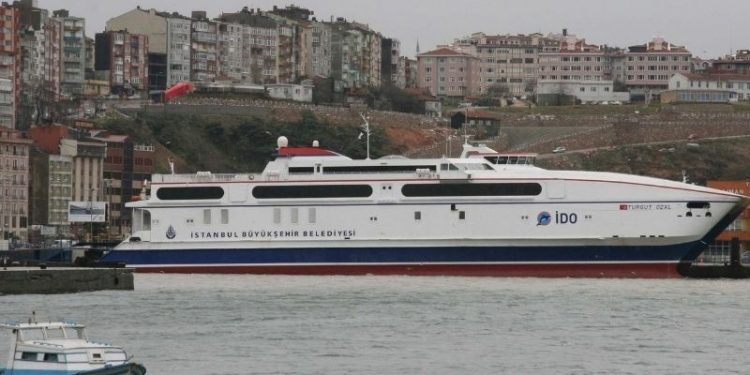 Artan maliyetleri gerekçe gösteren İDO, 20 Yıllık Bandırma seferlerini durdurdu