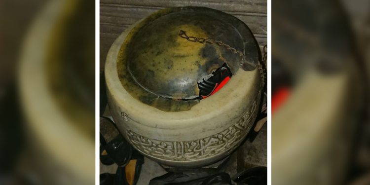 Ayasofya’da tarihi su haznesi ayakkabılık oldu!