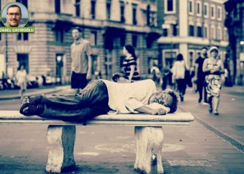 Açlık ve korku elbisesi