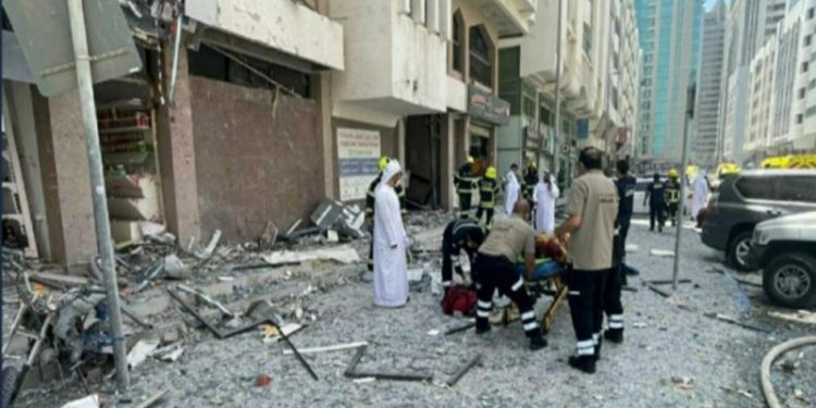 BAE'de bir restoranda patlama: 2 kişi öldü, 120 yaralı