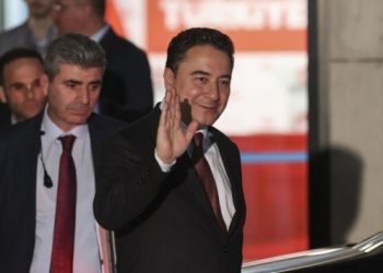 Babacan: D&uuml;n bir KHK mağduru daha canına kıydı