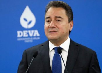 Babacan, yasak evraklarını açıklayarak Erdoğan'a meydan okudu: Elinizden geleni ardınıza koymayın!...