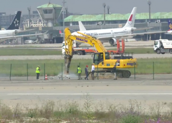 Bakan Karaismailoğlu: Atatürk Havalimanı kapanınca bölgedeki trafik yüzde 30 azaldı