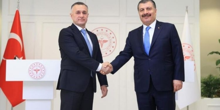 Bakan Koca, Azerbaycan Sağlık Bakanı ile görüştü: Salgınının son günlerindeyiz