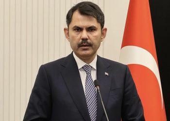 Bakan Kurum: Her vatandaşı ev sahibi yapana kadar çalışmalar sürecek