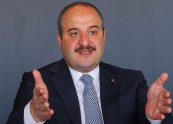 Bakan Varank: İstanbul Belediye Başkanı teröristleri tespit edip işten atabilirdi