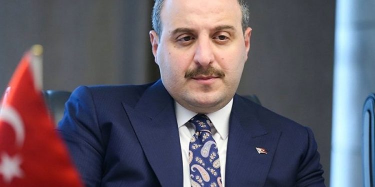 Bakan Varank: ‘Uzay lüks değil, ben gidemem klostrofobim var’