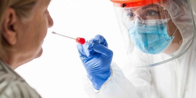 Bakanlık duyurdu: Ameliyat öncesi PCR testi kaldırıldı