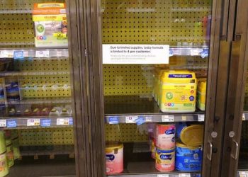 Bebek maması kıtlığı yaşayan ABD çözüm arıyor