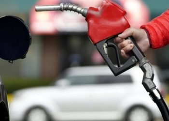Benzine 'büyük' zam geliyor
