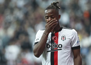 Beşiktaş'ta Batshuayi, Mario Gomez'in kötü istatistiğine ortak oldu