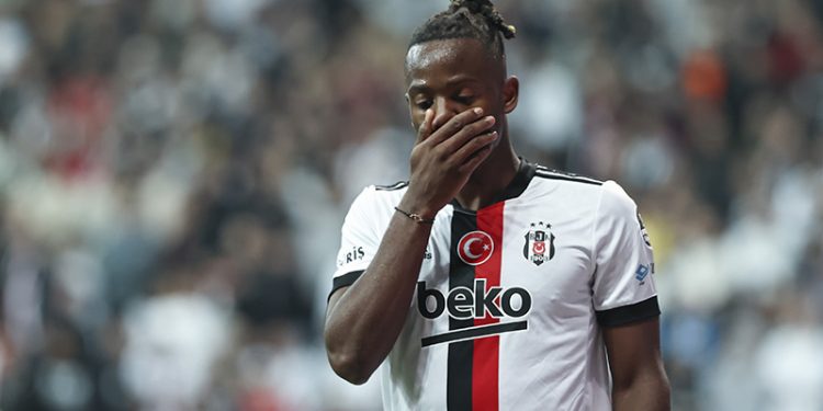 Beşiktaş'ta Batshuayi, Mario Gomez'in kötü istatistiğine ortak oldu