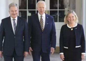 Biden: İsveç ve Finlandiya'nın NATO üyeliğini tümüyle destekliyoruz