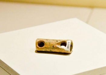 Bilecik’te 8 bin 600 yıllık 3 delikli flüt ilk kez görücüye çıktı