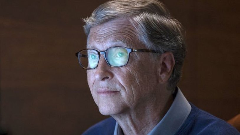 Bill Gates koronavirüse yakalandı