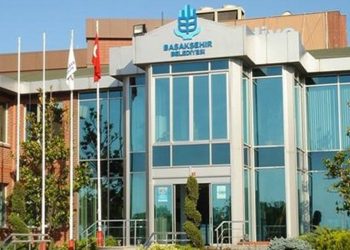 Borç batağındaki Başakşehir Belediyesi, bütçenin yarısını arsa satarak karşılıyor