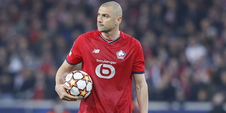 Burak Yılmaz sezonun son maçının ardından Lille'den ayrılacağını açıkladı