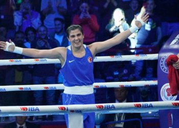 Busenaz Sürmeneli ikinci kez dünya şampiyonu!