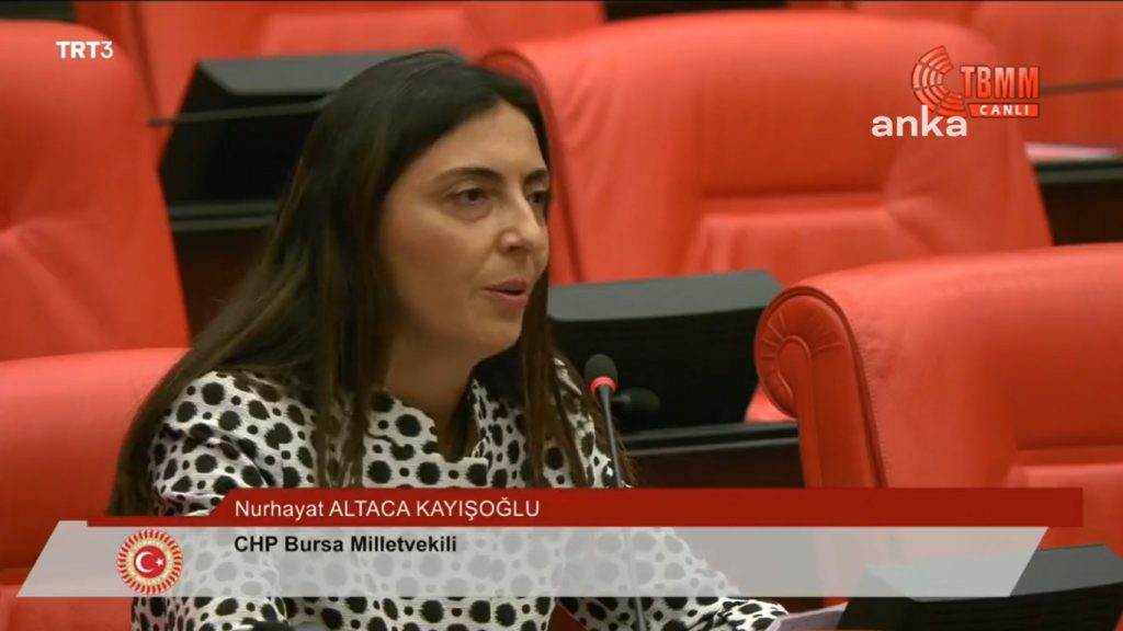 CHP’li Kayışoğlu’ndan Aynur Doğan yasağına Kürtçe türkülü protesto