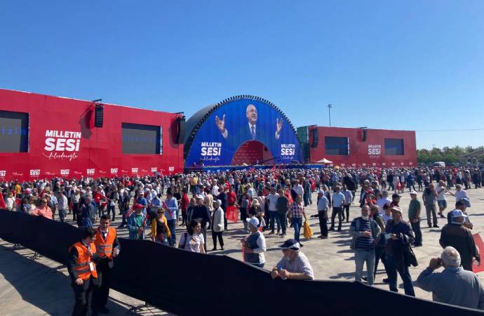 CHP, ‘Milletin Sesi’ mitingi için Maltepe’de toplanıyor