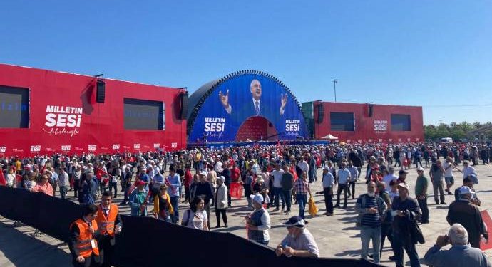 CHP, ‘Milletin Sesi’ mitingi için Maltepe’de toplanıyor