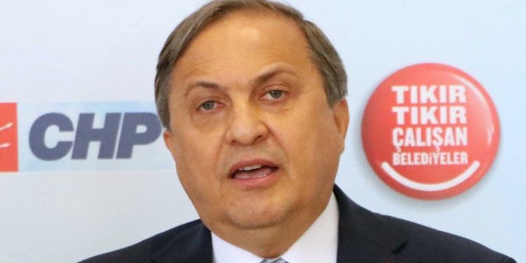 CHP'den "Kadıköy Belediyesi" açıklaması: Algı operasyonunun yeni halkası; itibarsızlaştırma çabasından başka bir şey değil