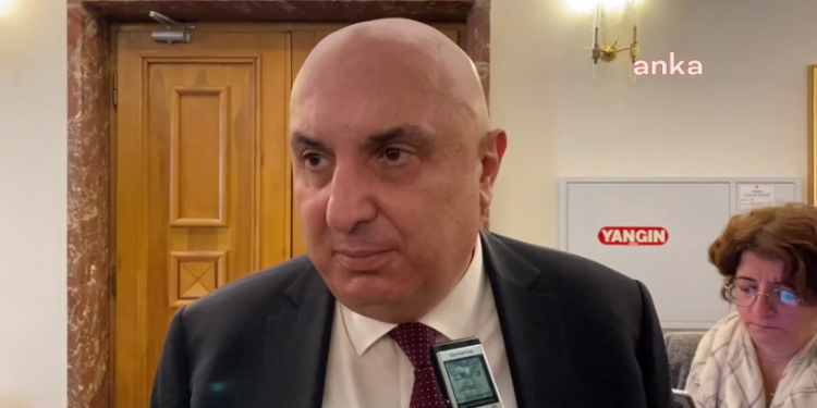 CHP'li Engin Özkoç'tan Yargıtay'ın Kaftancıoğlu kararına tepki: Türkiye’de özgürlüğün önü kesiliyor