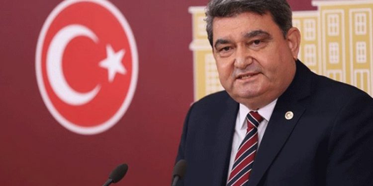 CHP'li Gökçel: Çiftçiyi kurtaracak bir fiyat olmazsa önümüzdeki yıl 10 liraya buğday ithal etmek zorunda kalırız