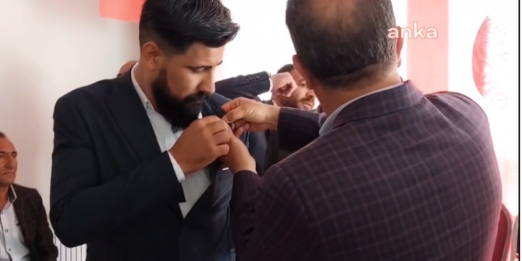 CHP'ye Ağrı Patnos'ta büyük ilgi: 250 kişi partiye katıldı