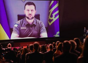 Cannes Film Festivali Zelenskiy'nin sürpriz konuşmasıyla açıldı