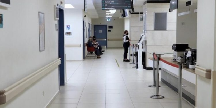 Covid-19'u hafif atlatanlarda en çok hangi şikayetler görülüyor?