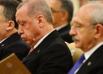 Cumhur İttifakı bir ankette daha geride kaldı: CHP’nin oyu AKP’yi geçti