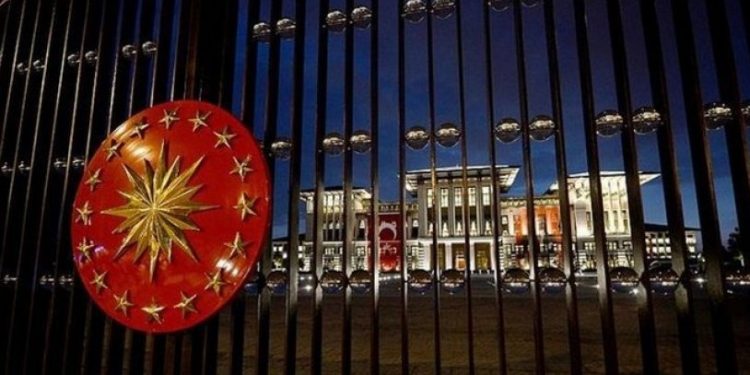 Cumhurbaşkanlığı'nın 'Örnek alın' dediği bakanlık belli oldu