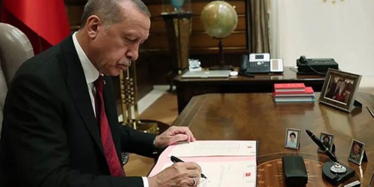 Cumhurbaşkanı Erdoğan'ın atama ve görevden alma kararları Resmi Gazete'de yayımlandı