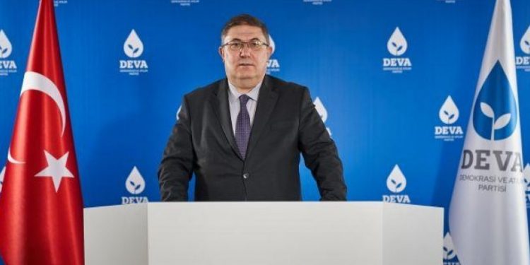 DEVA Partisi'nden AKP'ye kriz tepkisi: 'Danışıklı döğüşlerle kimse gündemi saptırmasın'