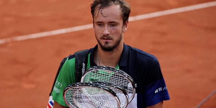 Daniil Medvedev'den Cenevre Açık'a erken veda