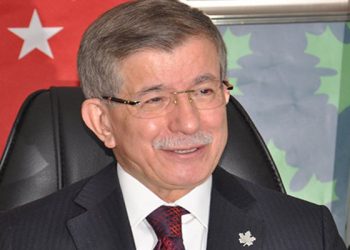 Davutoğlu'ndan 'Türkiye'nin masası' paylaşımı: 5 muhalefet liderini de etiketledi