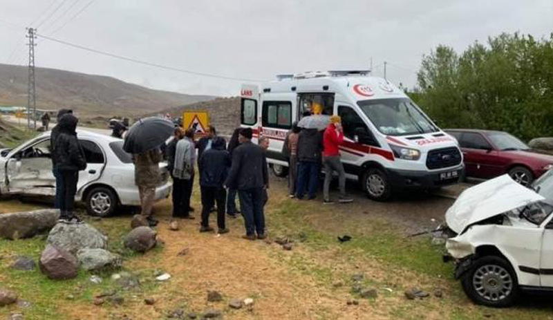 Dersim’de trafik kazası: 4 yaralı